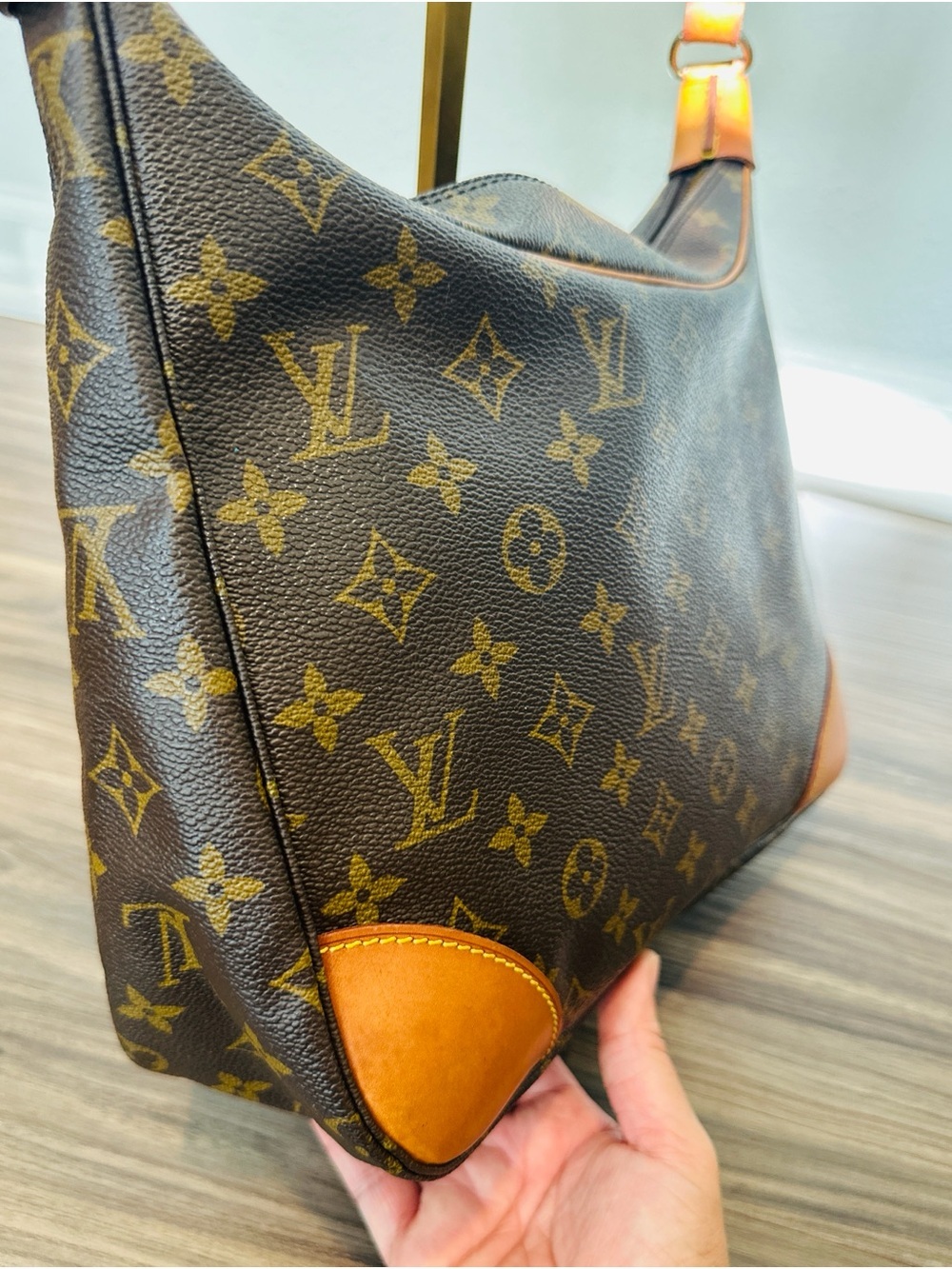 LOUIS VUITTON LV Monogram Bolougne Shoulder bag with dust bag and COA - Picture 8 of 17